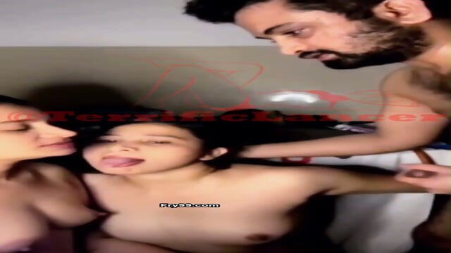 Desi boy's girl's group fucking - Videos Film X Massage Gratuites HD | Jeux de Rue