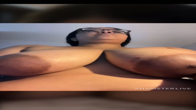 Marta shows her big tits - Videos Film X Ebony Gratuit Gratuites HD | Jeux de Rue