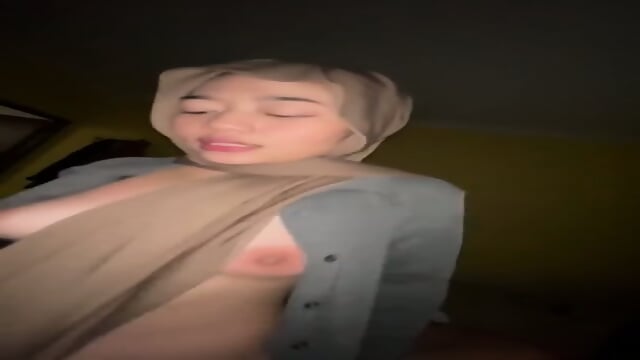 Inara Rusli Dan Insanul Fahmi Yang Lagi Viral Full Di - Couples Amateurs en HD | Jeux de Rue