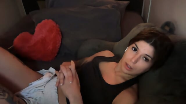 Camgirl Playing Age Gap Fantasy Meet Her Live Just Click Close Mic Moans Live